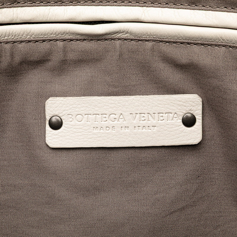 ボッテガヴェネタ イントレチャート クラッチバッグ ホワイト レザー レディース BOTTEGAVENETA 【中古】