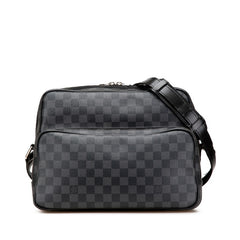ルイ ヴィトン ダミエ グラフィット イオ 斜め掛け ショルダーバッグ N45252 ブラック PVC レザー メンズ LOUIS VUITTON 【中古】