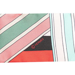 エルメス ツイリー SANGLES EN ZIGZAG ジグザグのサングル スカーフ ライトピンク マルチカラー シルク レディース HERMES 【中古】