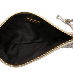 ミュウミュウ マテラッセ クラッチバッグ ポーチ ベージュ レザー レディース MIUMIU 【中古】