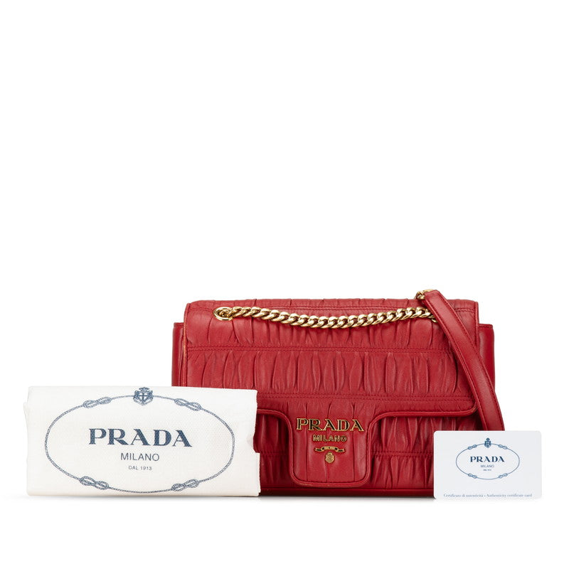 プラダ ギャザー 斜め掛け チェーンショルダーバッグ 1BD235 レッド レザー レディース PRADA 【中古】