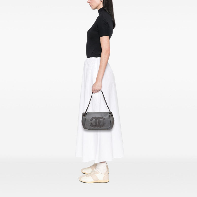 シャネル ココマーク スタッズ チェーン ショルダーバッグ グレー ラムスキン レディース CHANEL 【中古】