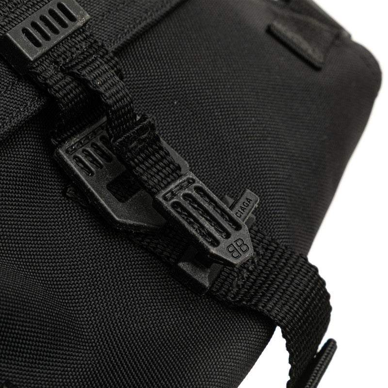 バレンシアガ Army メッセンジャーバッグ スモール メッセンジャーバッグ 656106 ブラック ナイロン メンズ BALENCIAGA 【中古】