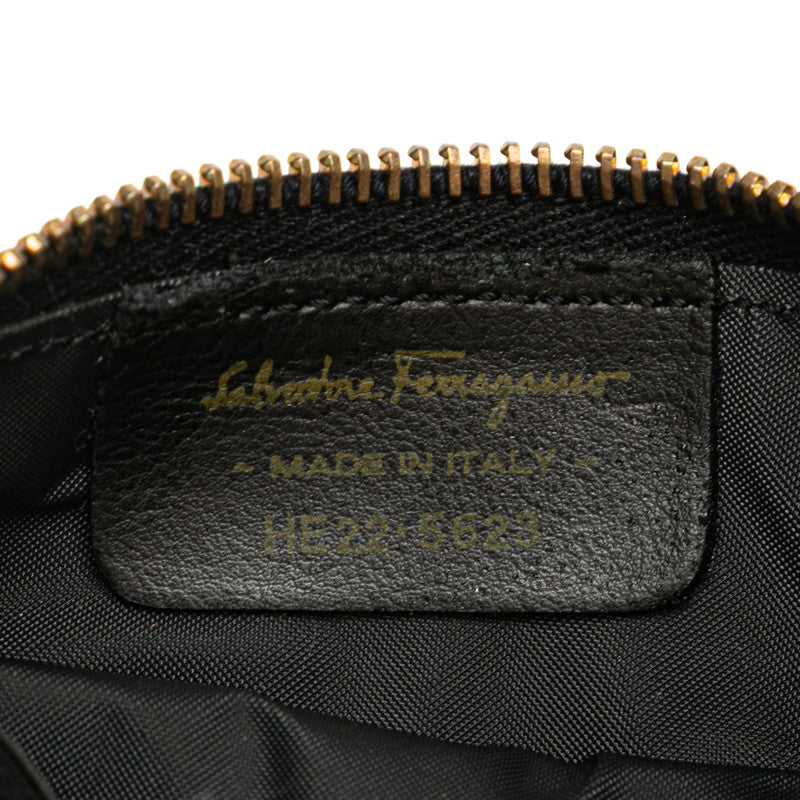 サルヴァトーレフェラガモ ガンチーニ ポーチ ブラック レザー レディース Salvatore Ferragamo 【中古】