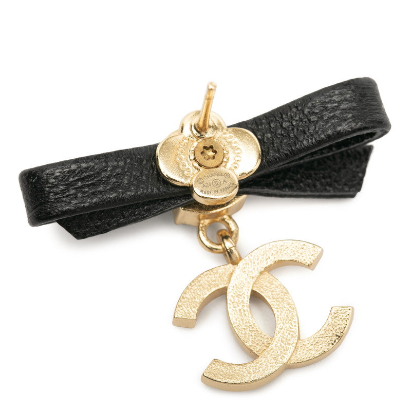 シャネル ココマーク リボン モチーフ スタッド ピアス ゴールド ブラック メッキ レザー ラインストーン レディース CHANEL 【中古】