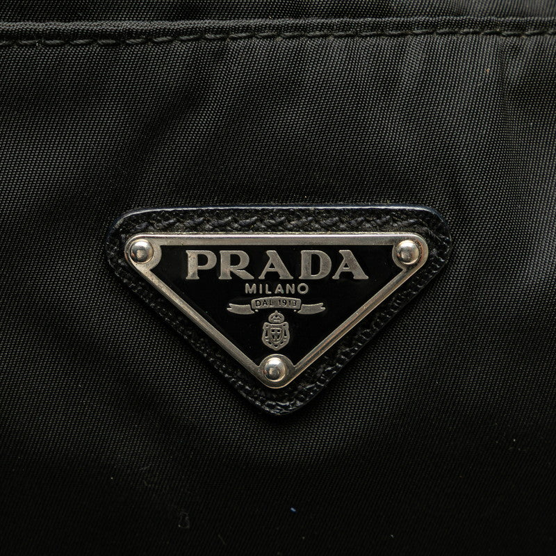 プラダ サフィアーノ 三角ロゴプレート 斜め掛け ショルダーバッグ ブラック ナイロン レザー レディース PRADA 【中古】