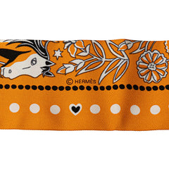 エルメス ツイリー Entre Ciel et mer Bandana 空と海の間 スカーフ オレンジ ブラック シルク レディース HERMES 【中古】
