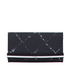 シャネル 旧トラベルライン 長財布 ブラック ナイロン レディース CHANEL 【中古】