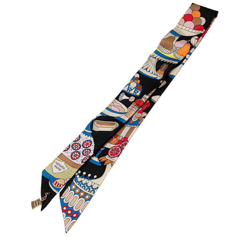 エルメス ツイリー チャーム La Patisserie Francaise パティスリー フランセーズ スカーフ ブラック マルチカラー シルク レディース HERMES 【中古】