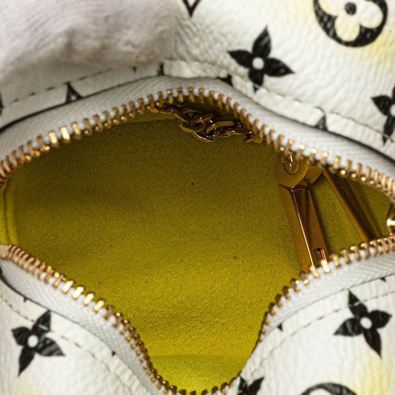 ルイ ヴィトン モノグラム ジャイアント ポルトモネ キューブ ミニポーチ M67669 ホワイト PVC レザー レディース LOUIS VUITTON 【中古】