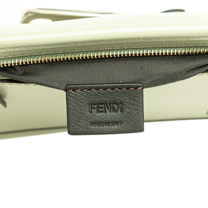 フェンディ オーロック 斜め掛け ショルダーバッグ フォンポーチ 7AS131 ライトグリーン レザー レディース FENDI 【中古】