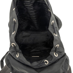プラダ ポコノ 三角ロゴプレート ヴィアッジョ リュック バックパック V164 ブラック ナイロン レザー レディース PRADA 中古