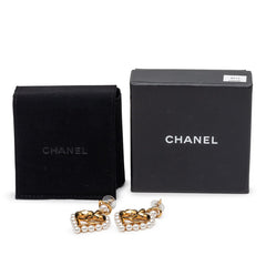 シャネル ココマーク ハート スタッドピアス スイング A19K ゴールド メッキ フェイクパール レディース CHANEL 【中古】