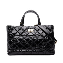 シャネル マトラッセ 2.55 ハンドバッグ チェーン ショルダーバッグ 2WAY ブラック パテントレザー レディース CHANEL 中古