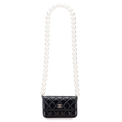 シャネル マトラッセ ココマーク チェーンウォレット 長財布 AP1839 ブラック ラムスキン フェイクパール レディース CHANEL 【中古】