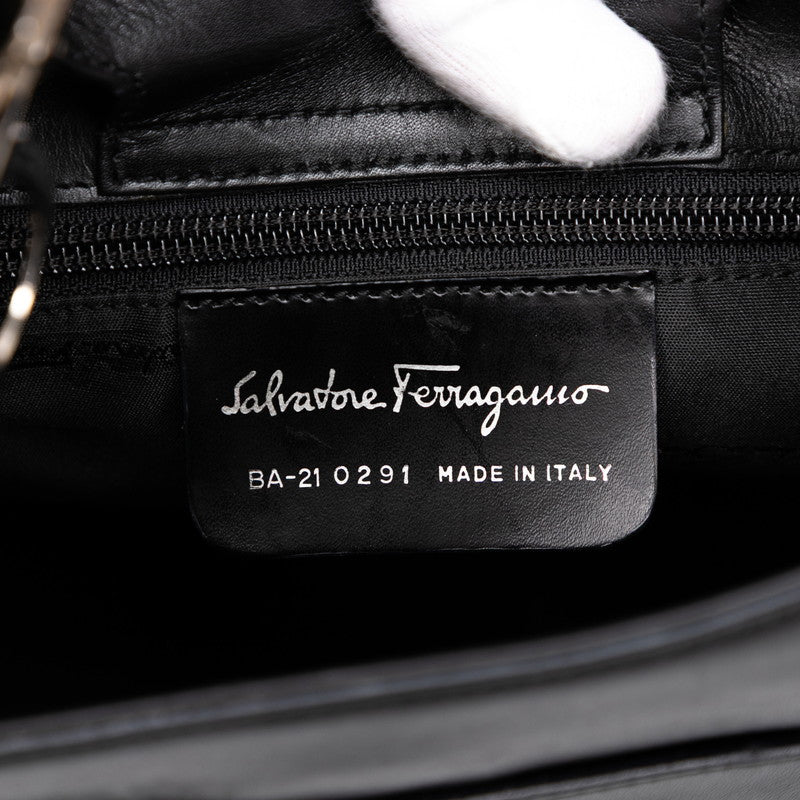 サルヴァトーレフェラガモ ガンチーニ ワンショルダーバッグ ブラック レザー レディース Salvatore Ferragamo 【中古】