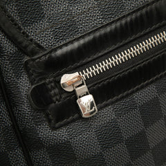 ルイ ヴィトン ダミエ グラフィット ダニエルGM 斜め掛け ショルダーバッグ N58033 ブラック PVC レザー メンズ LOUIS VUITTON 【中古】