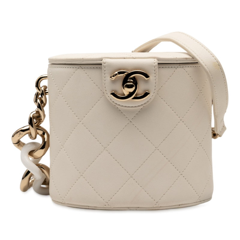 シャネル ココマーク マトラッセ チェーン ショルダーバッグ バニティバッグ ホワイト ラムスキン レディース CHANEL 【中古】