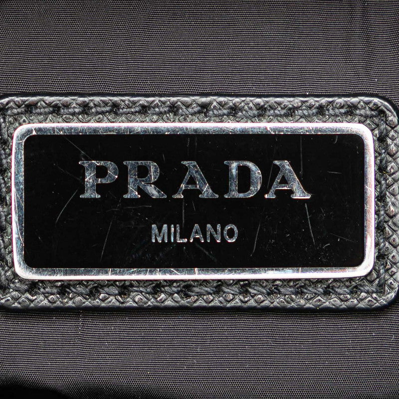 プラダ 三角ロゴプレート ショルダーバッグ 2VH055 ブラック ナイロン レザー レディース PRADA 【中古】