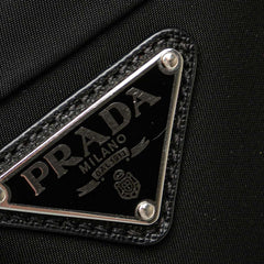 プラダ 三角ロゴプレート ショルダーバッグ 2VH055 ブラック ナイロン レザー レディース PRADA 【中古】