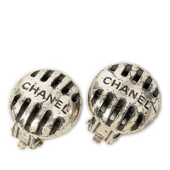 シャネル ヴィンテージ ロゴ イヤリング 99P シルバー メタル レディース CHANEL 中古