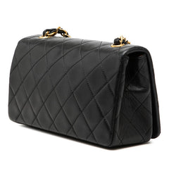 シャネル マトラッセ ココマーク 斜め掛け チェーン ショルダーバッグ ブラック ラムスキン レディース CHANEL 【中古】