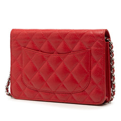 シャネル マトラッセ ココマーク チェーン ショルダーバッグ 斜めかけ レッド キャビアスキン レディース CHANEL 中古