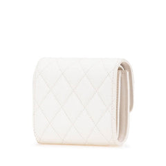 シャネル マトラッセ ココマーク ビジュー 三つ折り財布 AP3604 ホワイト キャビアスキン レディース CHANEL 【中古】