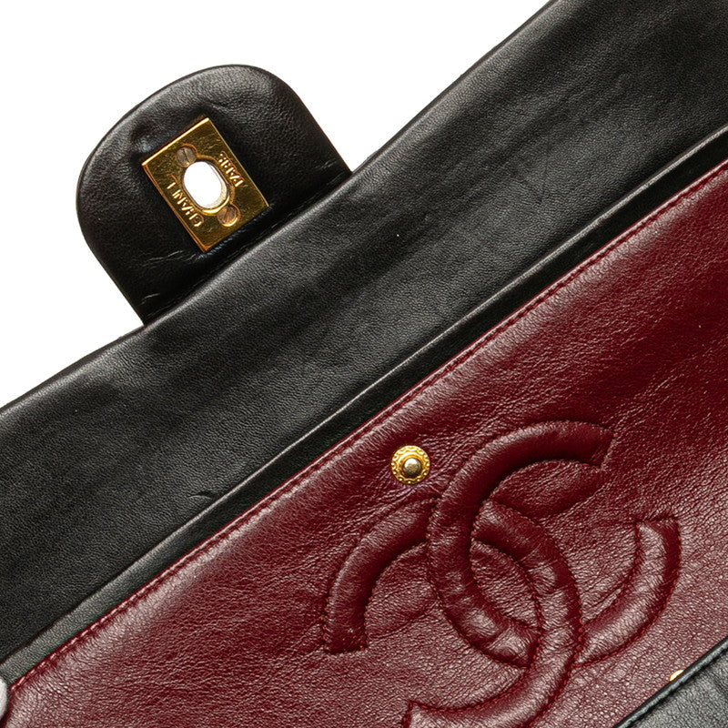シャネル マトラッセ25 ココマーク ダブルフラップ ショルダーバッグ ブラック ラムスキン レディース CHANEL 【中古】
