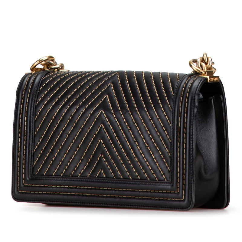 シャネル ボーイシャネル シェブロン Vステッチ チェーン ショルダーバッグ ブラック レザー レディース CHANEL 【中古】