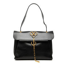 ヴァレンティノ Vリング チェーン ワンショルダーバッグ ハンドバッグ ブラック レザー レディース VALENTINO 中古