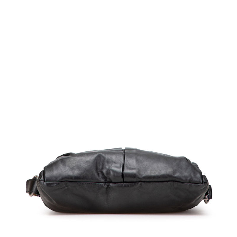 プラダ 斜め掛け ショルダーバッグ VA0802 ブラック レザー レディース PRADA 【中古】