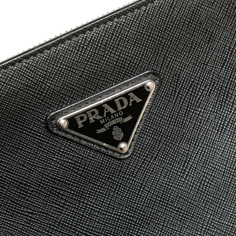 プラダ 三角ロゴプレート クラッチバッグ ブラック サフィアーノレザー レディース PRADA 【中古】