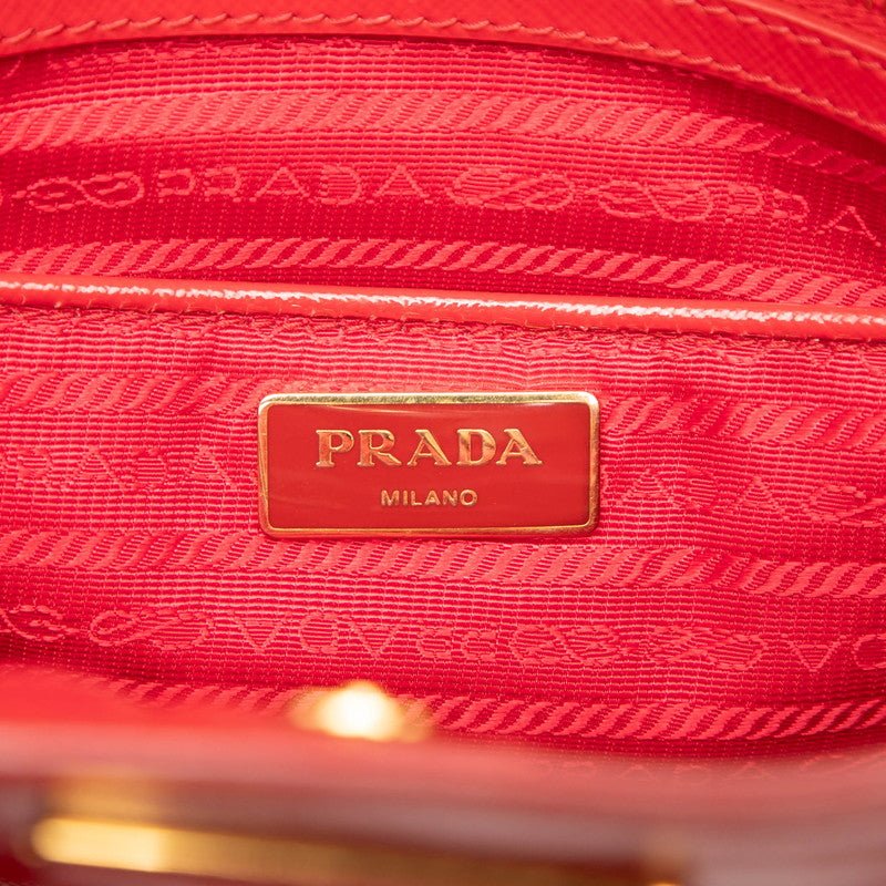プラダ 三角ロゴプレート ハンドバッグ レッド レザー レディース PRADA 【中古】