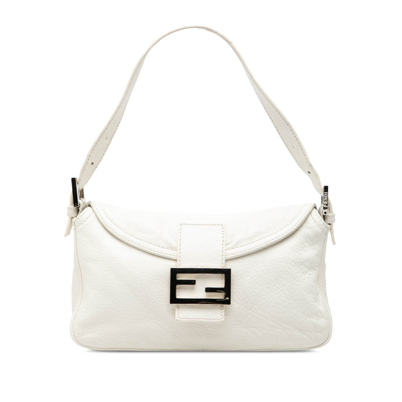 フェンディ マンマ バゲット FFロゴ フラップ ワンショルダーバッグ ホワイト レザー レディース FENDI 【中古】