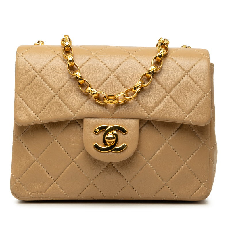 シャネル マトラッセ ココマーク チェーン ショルダーバッグ ベージュ ゴールド金具 ラムスキン レディース CHANEL 中古