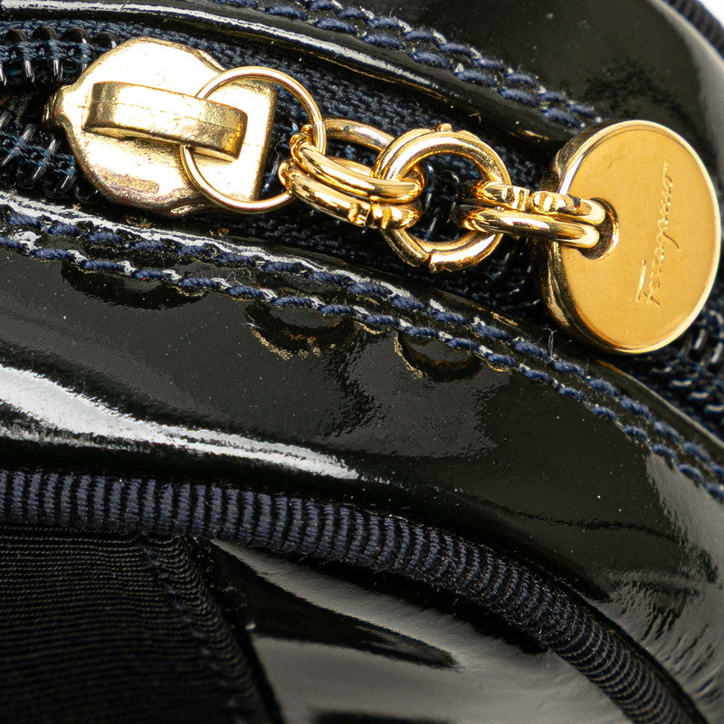 サルヴァトーレフェラガモ ヴァラ ショルダーバッグ ブラック ネイビー エナメル レザー レディース Salvatore Ferragamo 【中古】