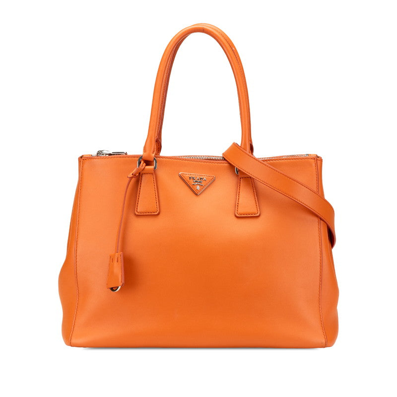 プラダ ガレリア 三角ロゴプレート ハンドバッグ ショルダーバッグ 2WAY オレンジ レザー レディース PRADA 【中古】