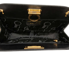 サルヴァトーレフェラガモ ガンチーニ チェーン ショルダーバッグ 210587 ブラック ゴールド レザー レディース Salvatore Ferragamo 中古