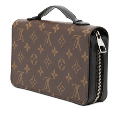ルイ ヴィトン モノグラム マカサー ジッピーXL ラウンドジップ 長財布 M61506 ブラウン PVC レザー レディース LOUIS VUITTON 【中古】