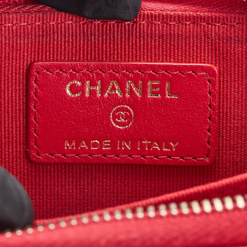 シャネル マトラッセ ココマーク ハート ラウンドファスナー コインケース レッド ラムスキン レディース CHANEL 【中古】