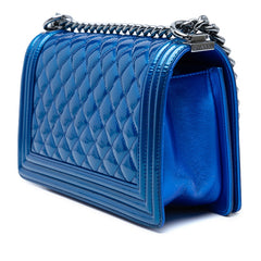 シャネル ココマーク マトラッセ ボーイシャネル25 チェーン ショルダーバッグ ブルー パテントレザー レディース CHANEL 【中古】