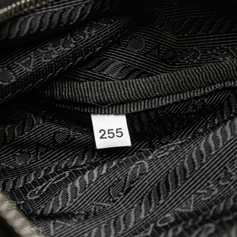 プラダ トライアングル エンボスロゴ ショルダーバッグ 1BH190 ブラック レザー レディース PRADA 【中古】