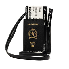 バレンシアガ ロゴ パスポート フォンホルダー ネックポーチ ショルダーバッグ 787733 ブラック ホワイド レザー レディース BALENCIAGA 【中古】