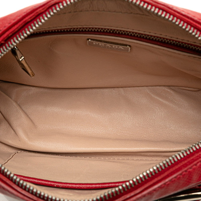プラダ バックル 斜め掛け ショルダーバッグ レッド サフィアーノレザー レディース PRADA 【中古】