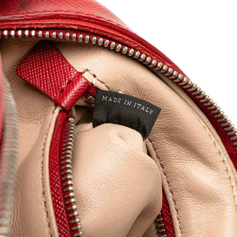 プラダ バックル 斜め掛け ショルダーバッグ レッド サフィアーノレザー レディース PRADA 【中古】
