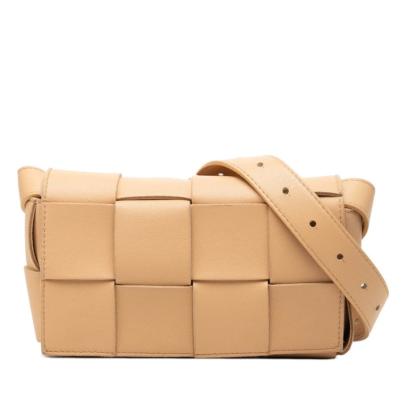 ボッテガヴェネタ マキシイントレチャート カセット ショルダーバッグ ベージュ レザー レディース BOTTEGAVENETA 中古