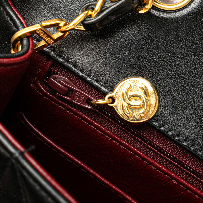 シャネル マトラッセ ダイアナ25 チェーン ショルダーバッグ ブラック ゴールド金具 ラムスキン レディース CHANEL 【中古】