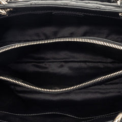 シャネル マトラッセ ココマーク チェーントートバッグ ハンドバッグ ブラック キャビアスキン レディース CHANEL 【中古】