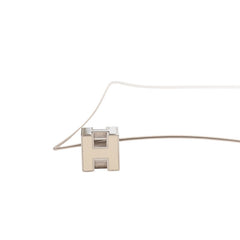 エルメス カージュ ド アッシュ Hキューブ ネックレス シルバー ホワイト メタル レディース HERMES 【中古】